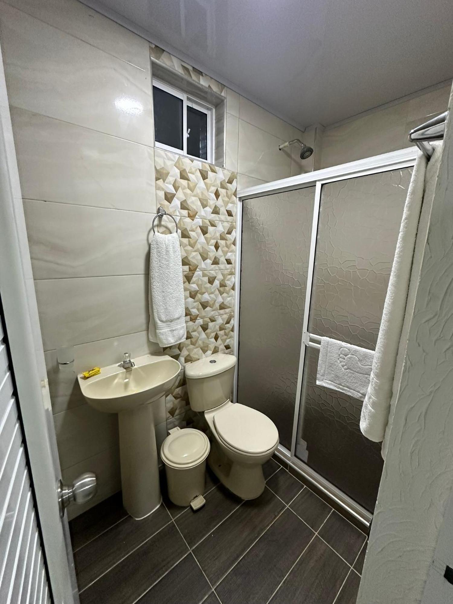 Posada Three Cay Suites Rocky Point Ngoại thất bức ảnh